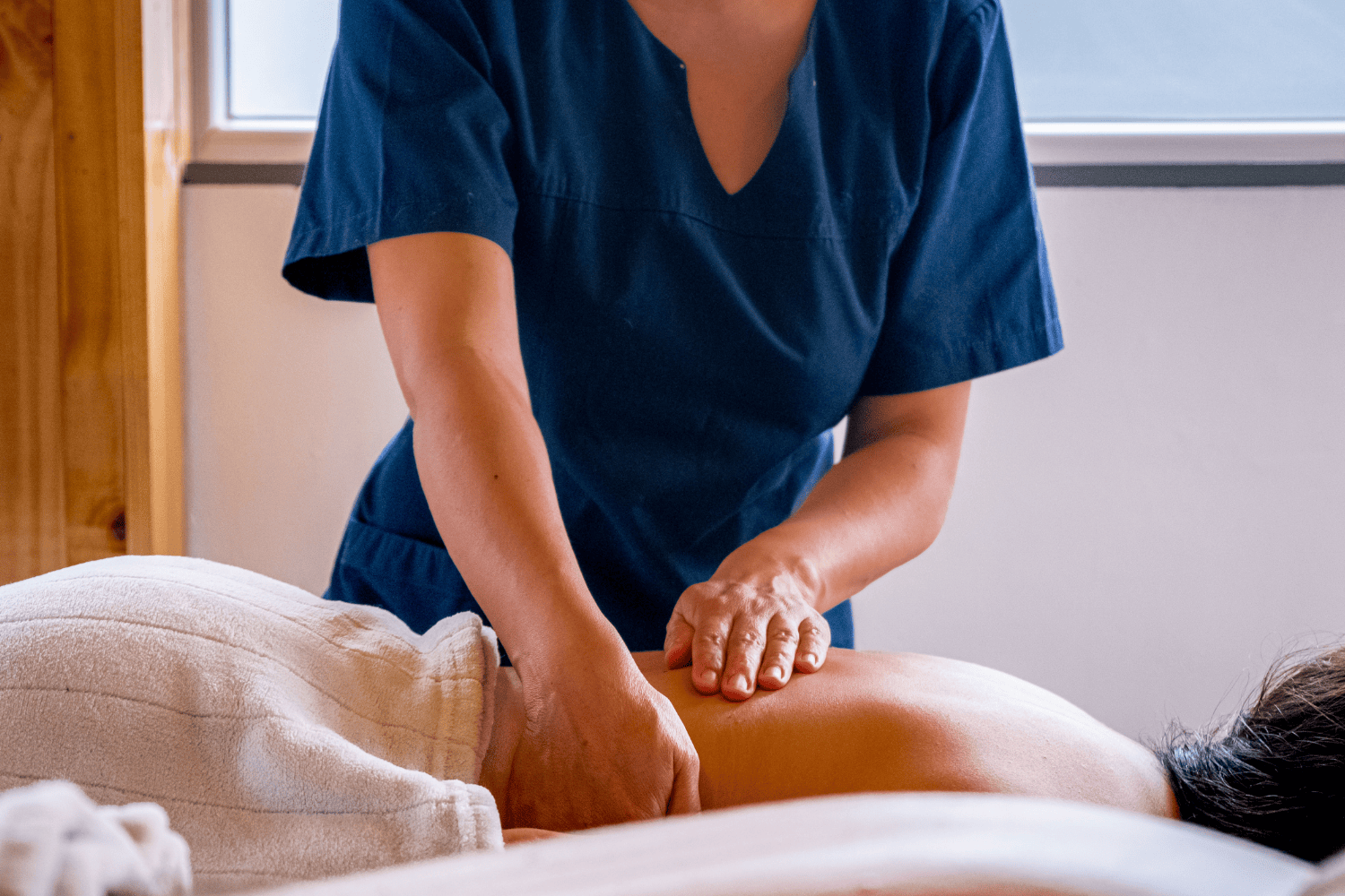 How to Choose a Licensed Massage Therapist Near You